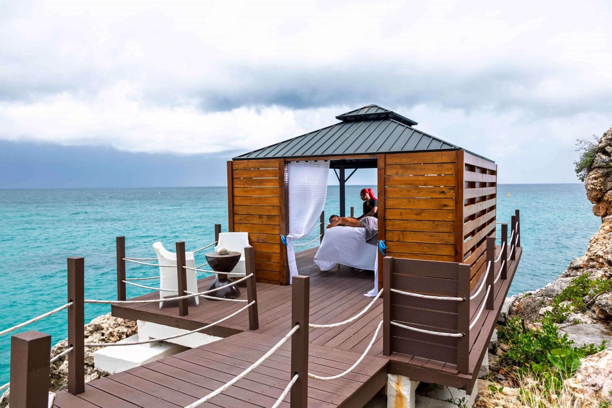 Sonesta Ocean Point Resort (Adults Only) Maho Kültér fotó